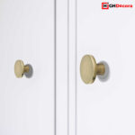 Highdecora Brushed Gold Como Style Flat Round Cabinet Knob - Render